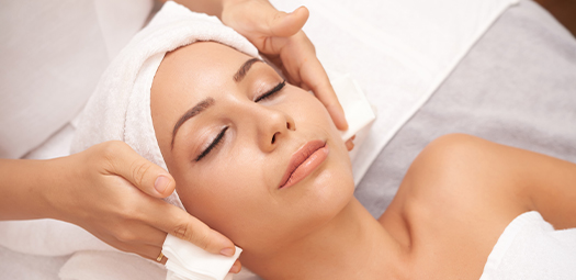 Special Offers Summer Glow Renewal Facial